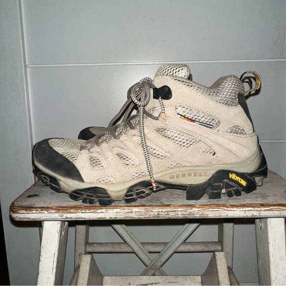 MERRELL Women Moab Mid Ventilator Hiking Boots Size 10 Taupe Suede J65586 - Picture 2 of 8
